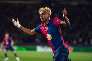 佩德罗：亚马尔是当今足坛最全面的边锋，他无所不能